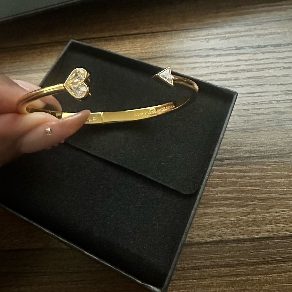 Kate spade rock solid stone heart hinge cuff bracelet